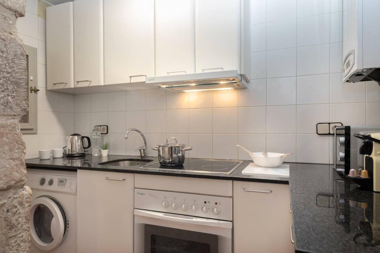 Flateli Cundaro Apartment Girona Bagian luar foto